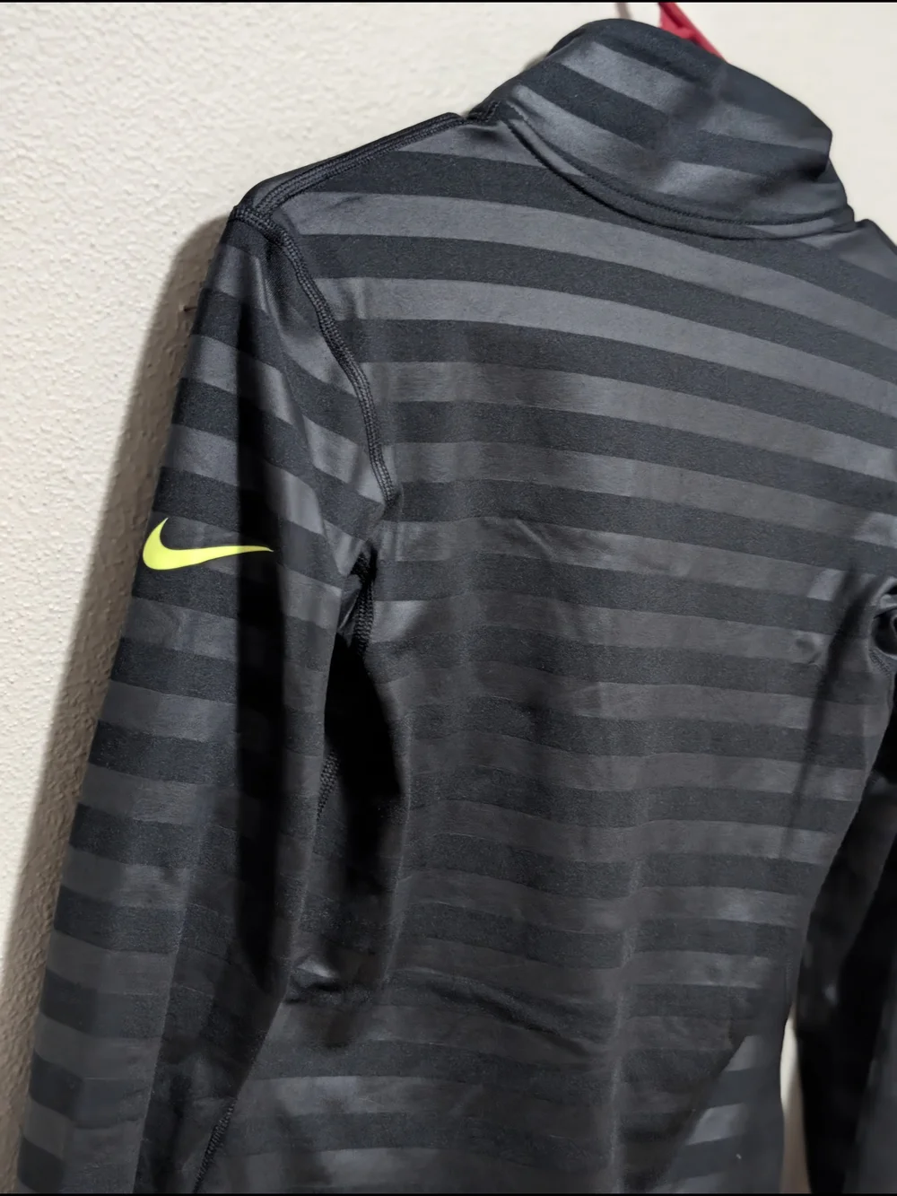 Nike lightweight half
